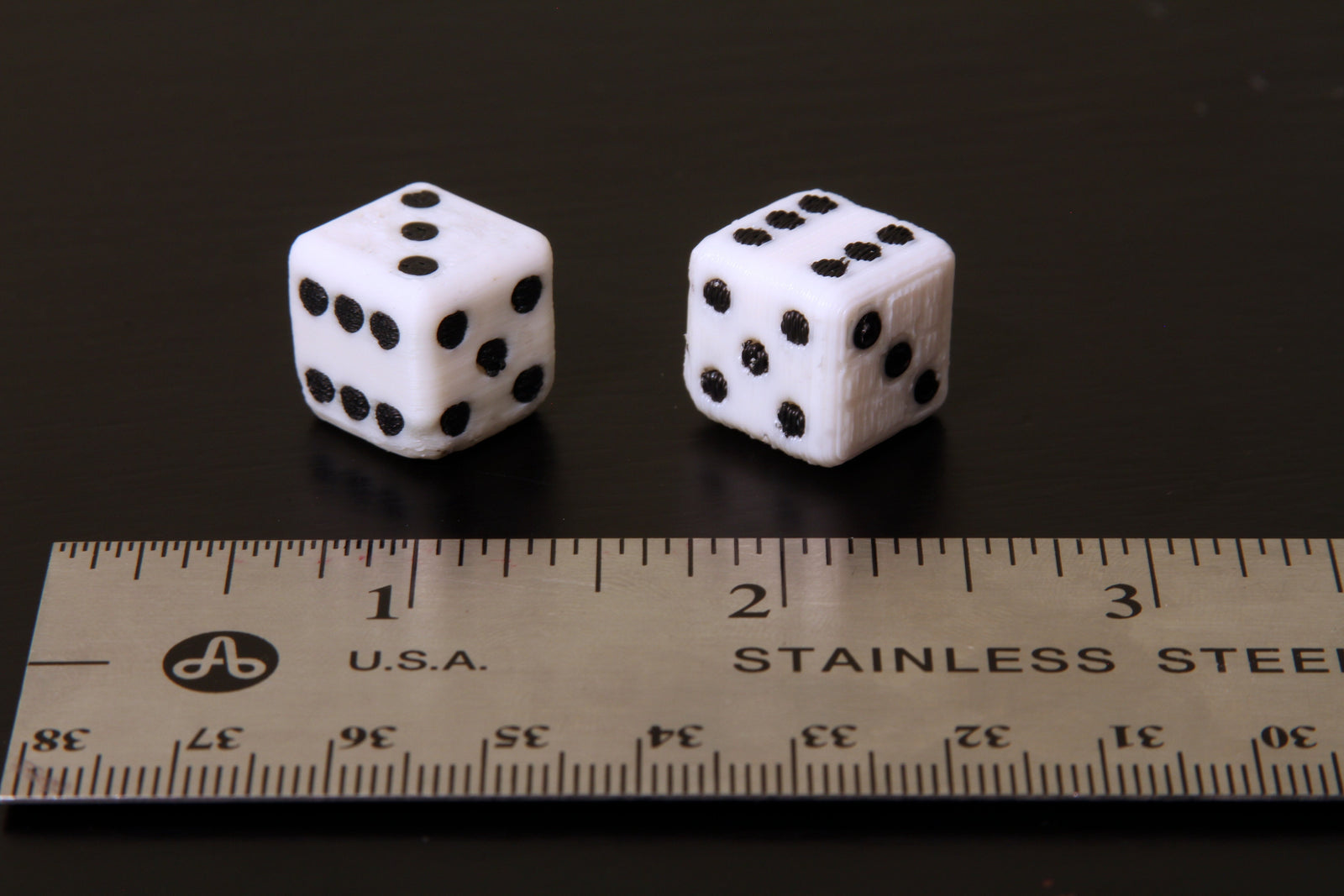 3D Printed Dual Extrusion Dice