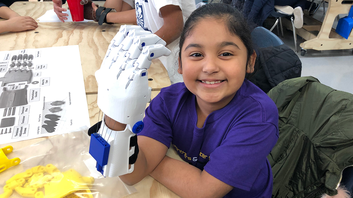 Making 3D Printed e-NABLE Hands with Peck Elementary School!