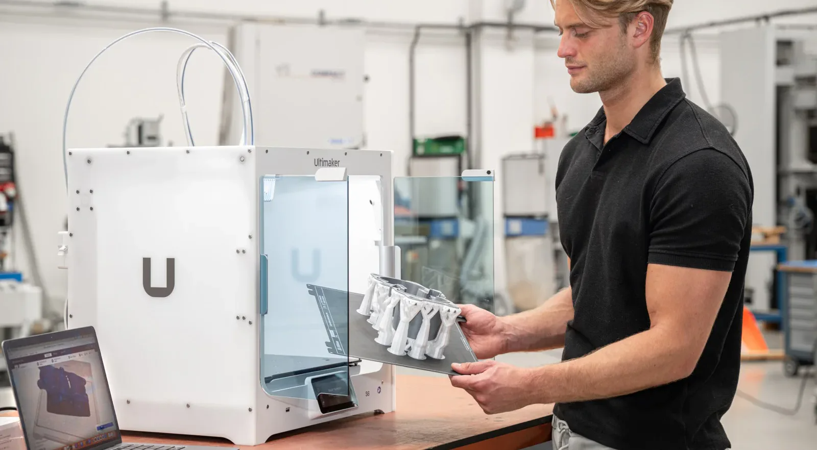 UltiMaker Launches the New S6 with a Focus on Defense, Manufacturing and Education