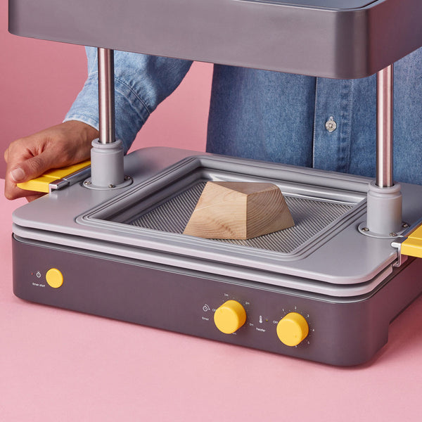 Mayku FormBox Vacuum Former | 3D Universe